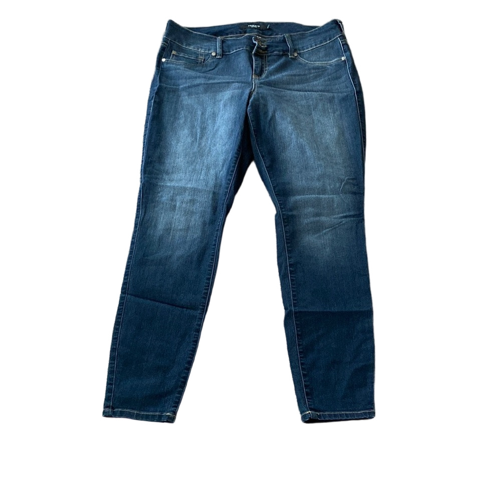 Torrid Dark Wash Denim Jeggings SIZE 16T